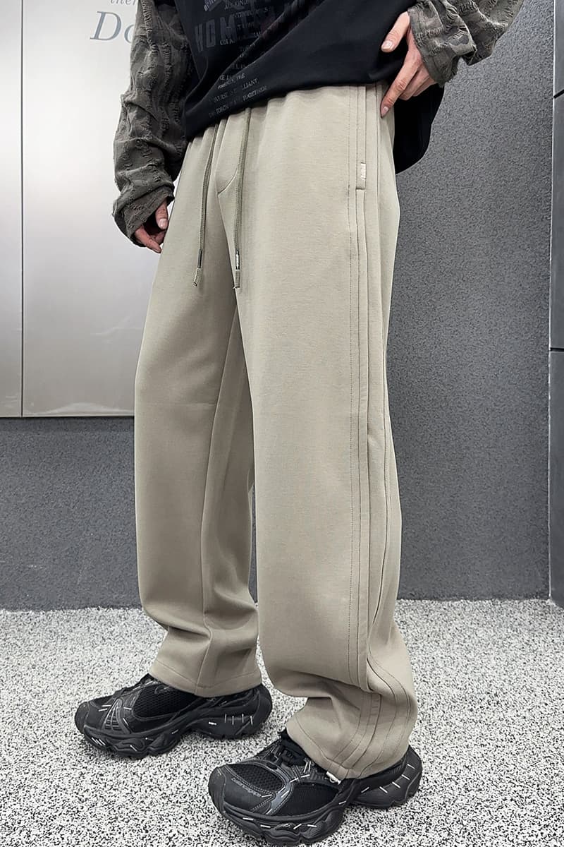 Taupe Wide-Leg Sweatpants